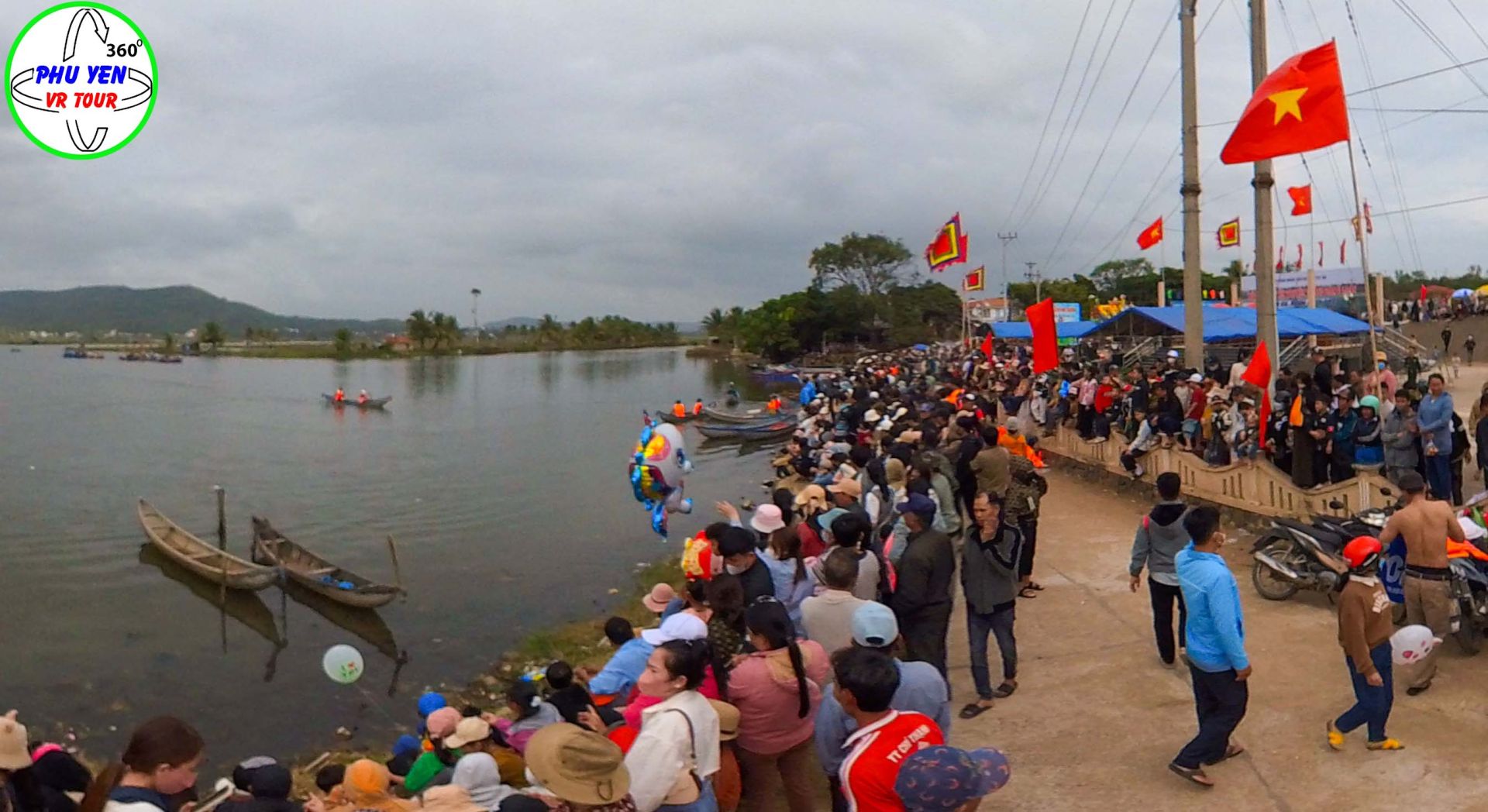 Đua Thuyền Đầm Ô Loan